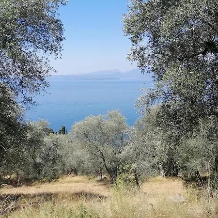 Finesign Al アパート トッリ・デル・ベーナコ