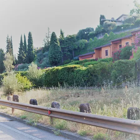 Finesign Al * トッリ・デル・ベーナコ